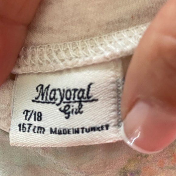 Mayoral top with chiffon like print in front size 18 girls- Made in Turkey - Picture 4 of 4